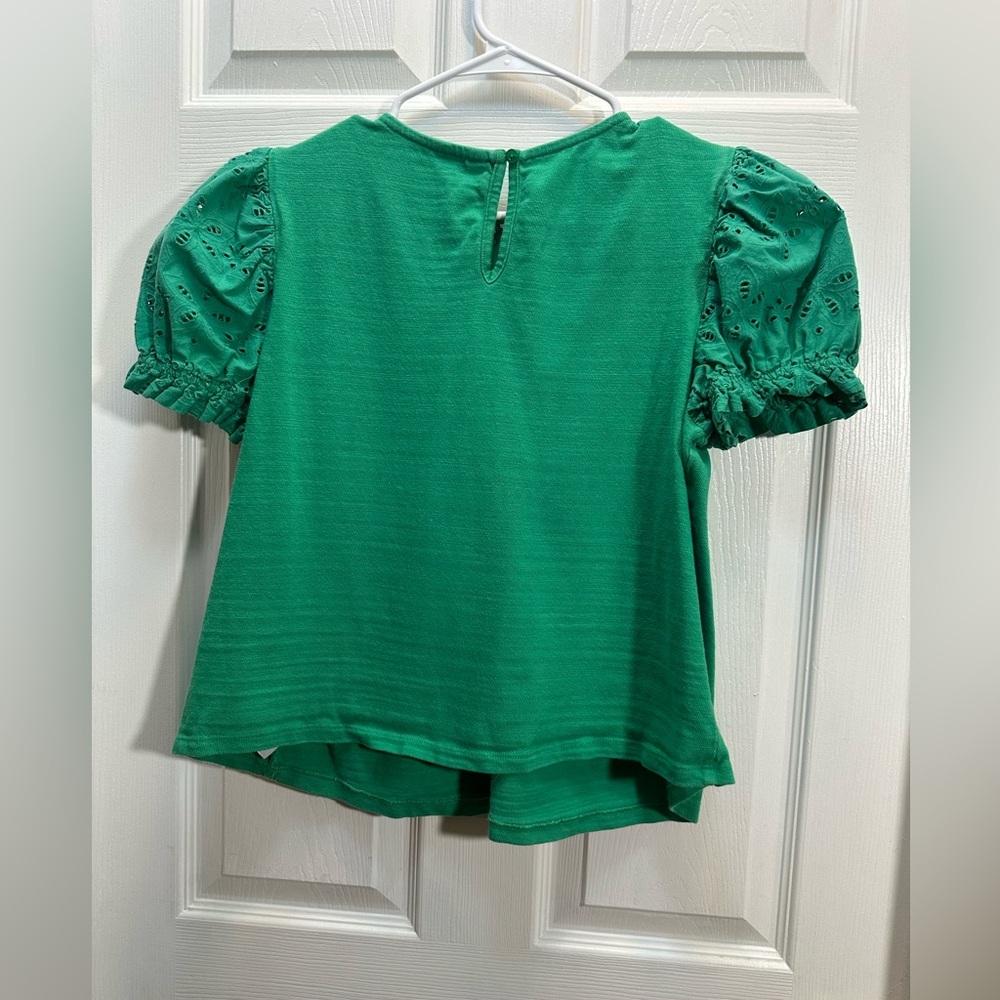 crown & ivy Emerald Green Eyelet Puff Sleeve Top - Picture 3 of 3